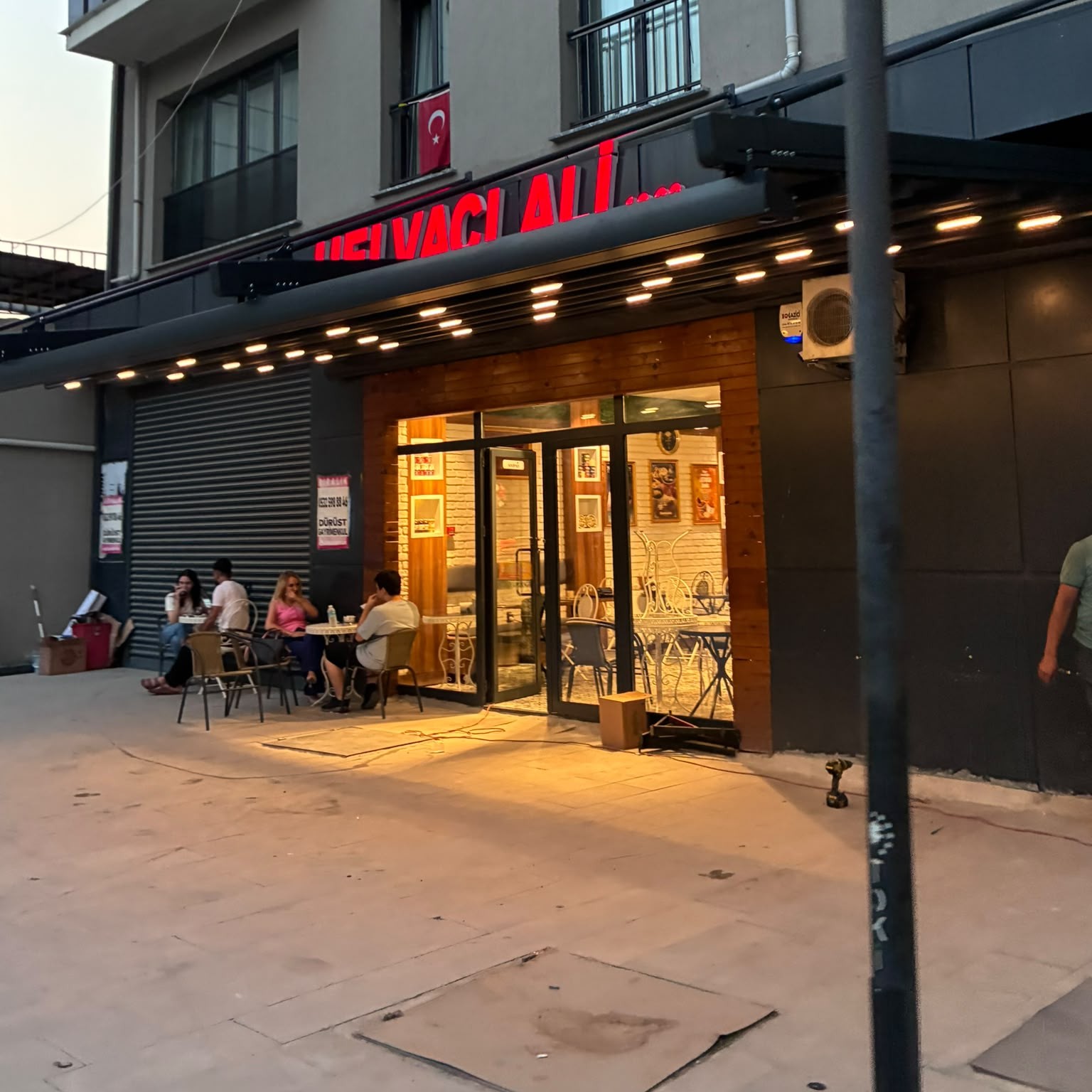 Helvacı Ali dış mekân pergola uygulaması
